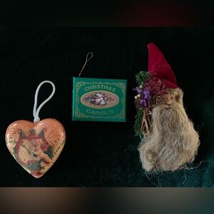 Vintage Christmas Carols Mini Book, Father Christmas/St Nick and Heart Ornament